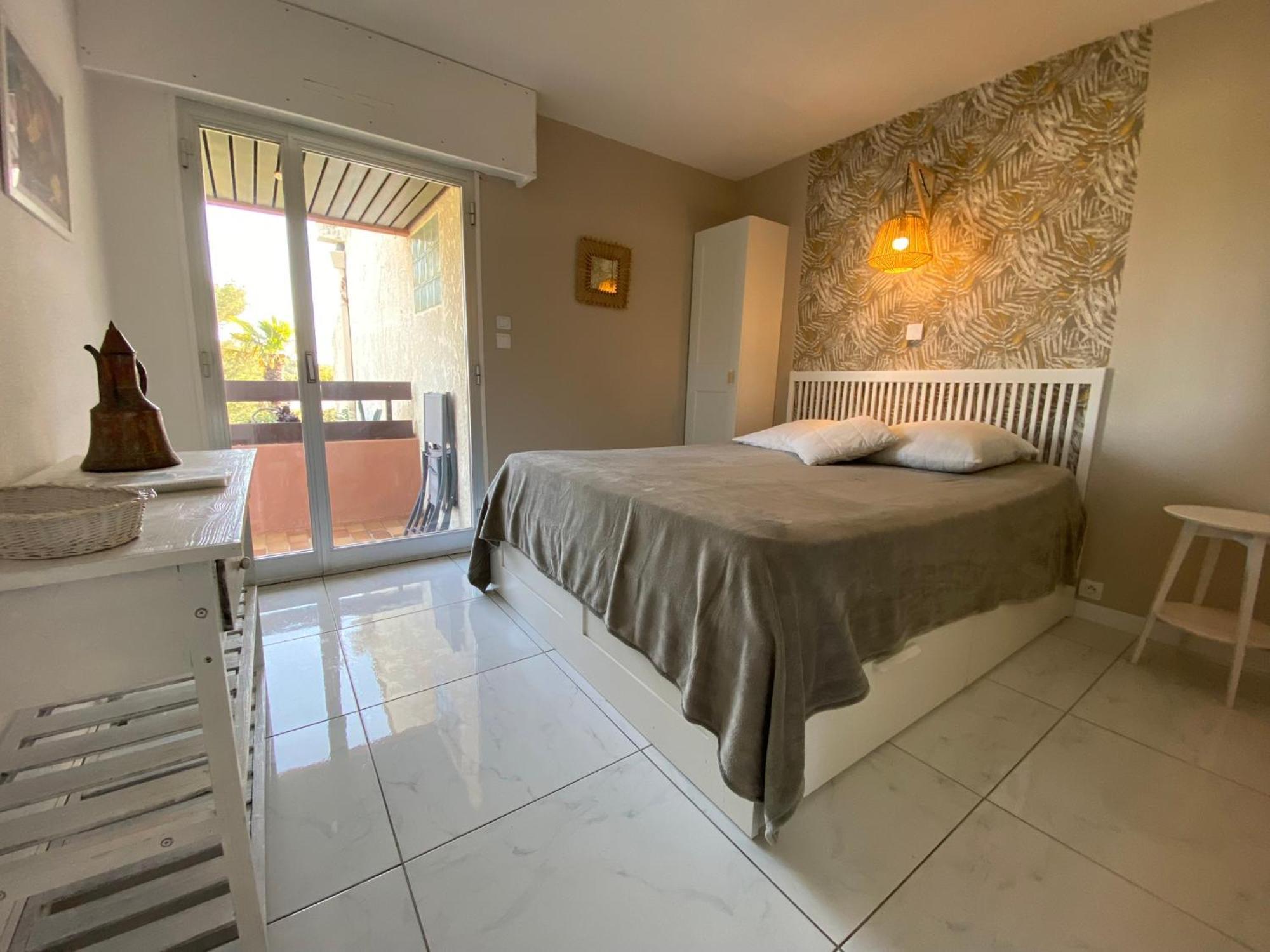 Appartement Cosy A Sanary Plage De Portissol-Climatise-Parking Prive Екстериор снимка